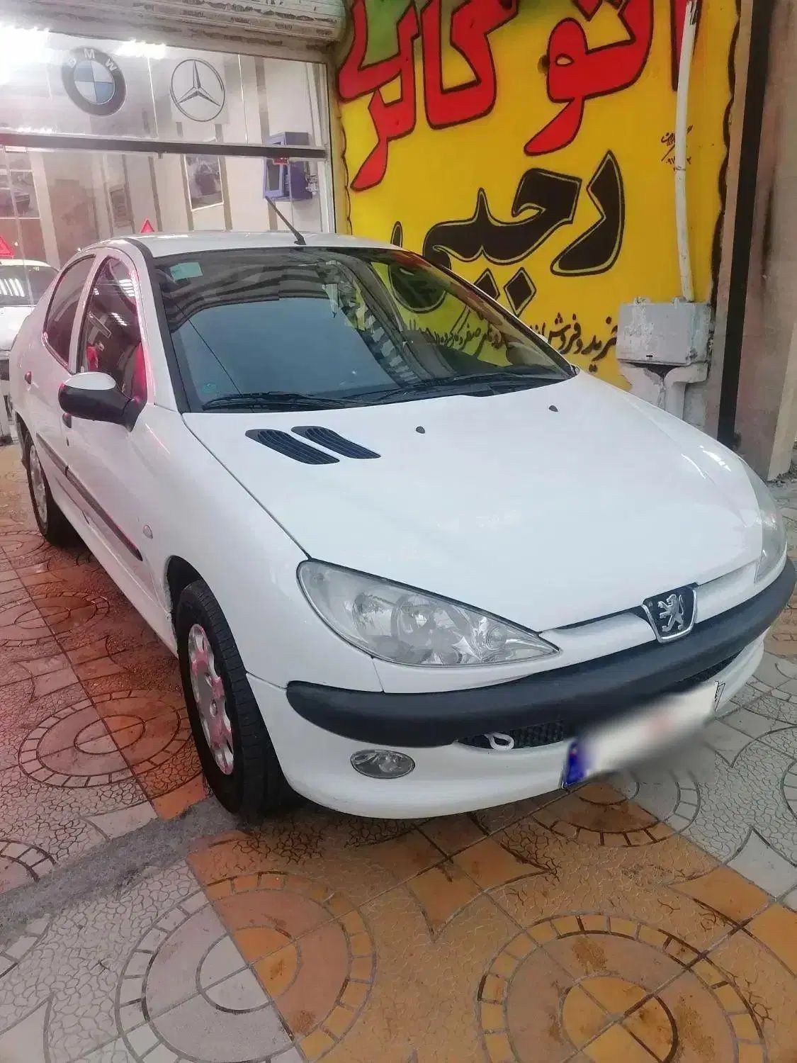 پژو ۲۰۶ صندوق دار v8 - 1393
