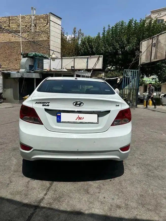 هیوندای اکسنت 1.6 لیتر بلو - 2015