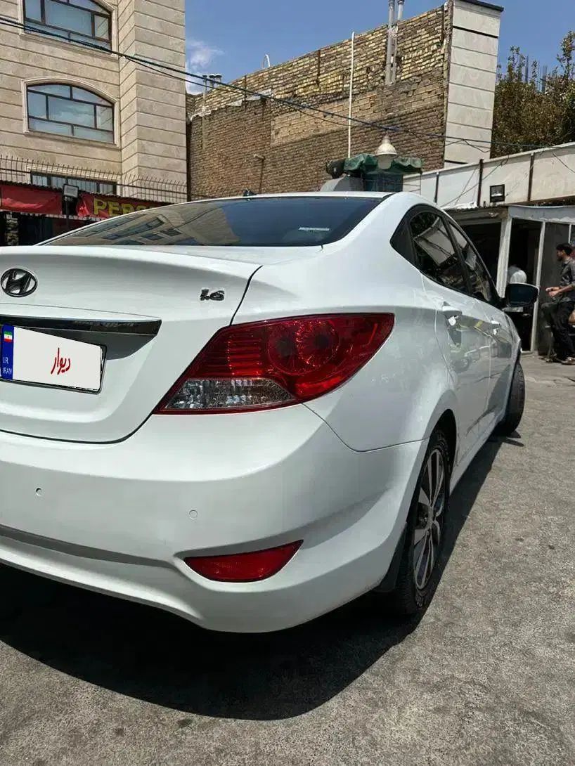 هیوندای اکسنت 1.6 لیتر بلو - 2015