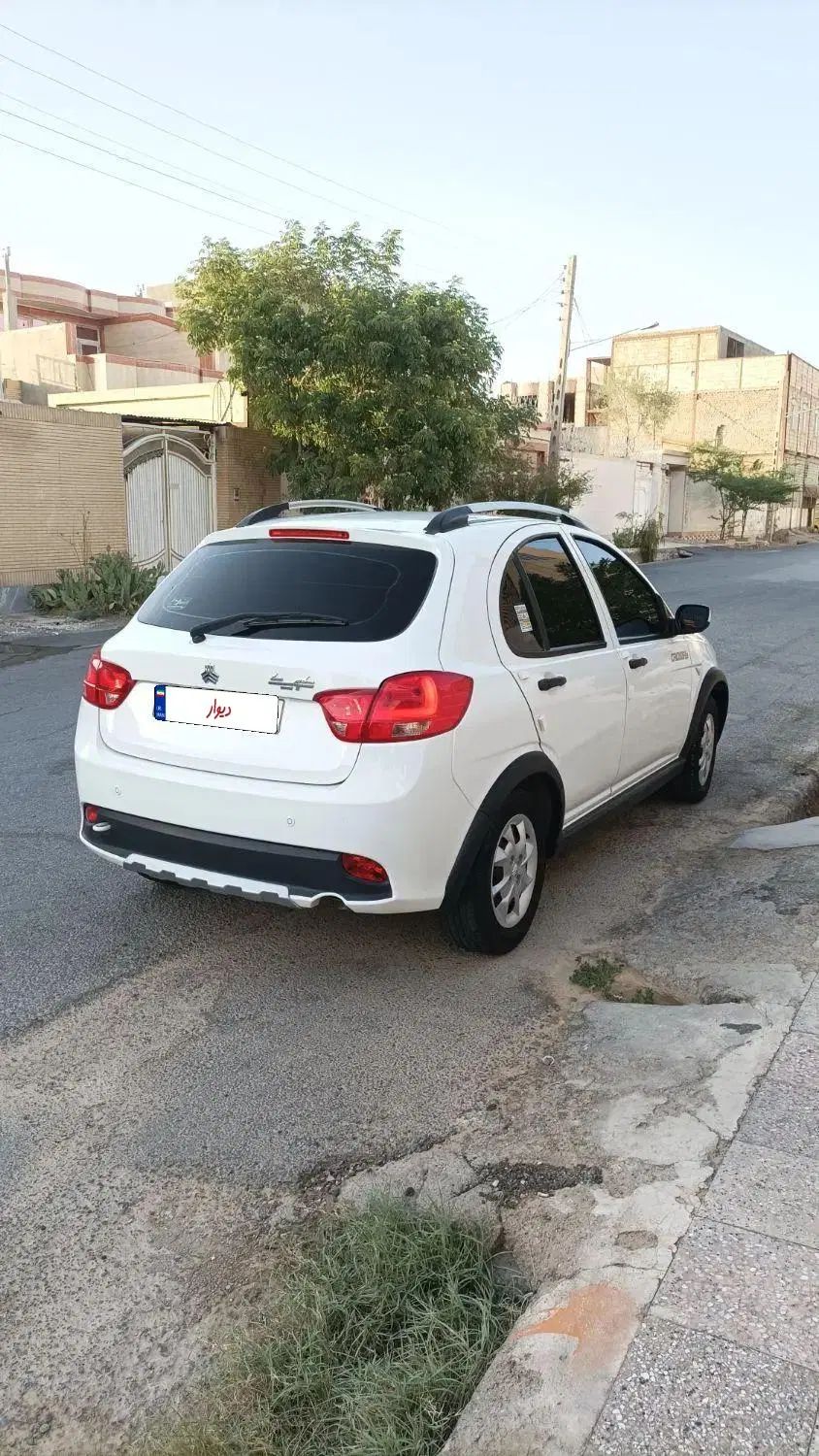 خودرو کوییک، معمولی آگهی ann_19884964