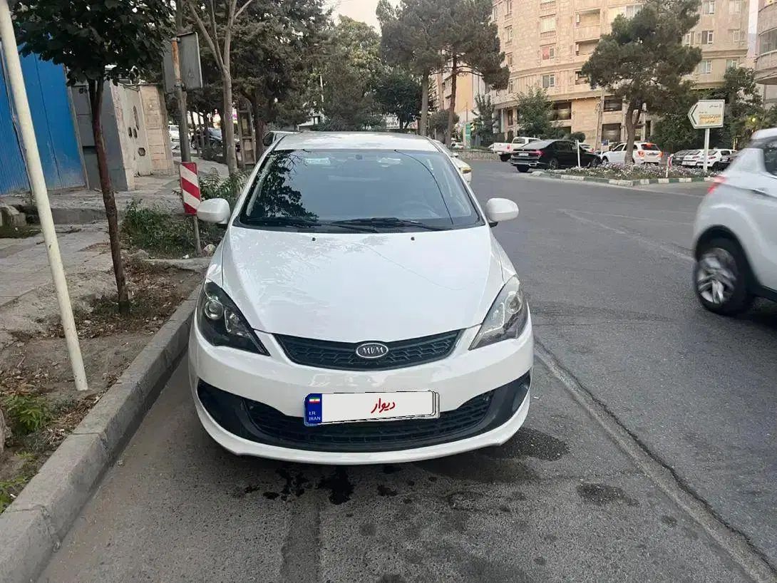 ام وی ام 315 هاچ بک ساده دنده ای - 1396
