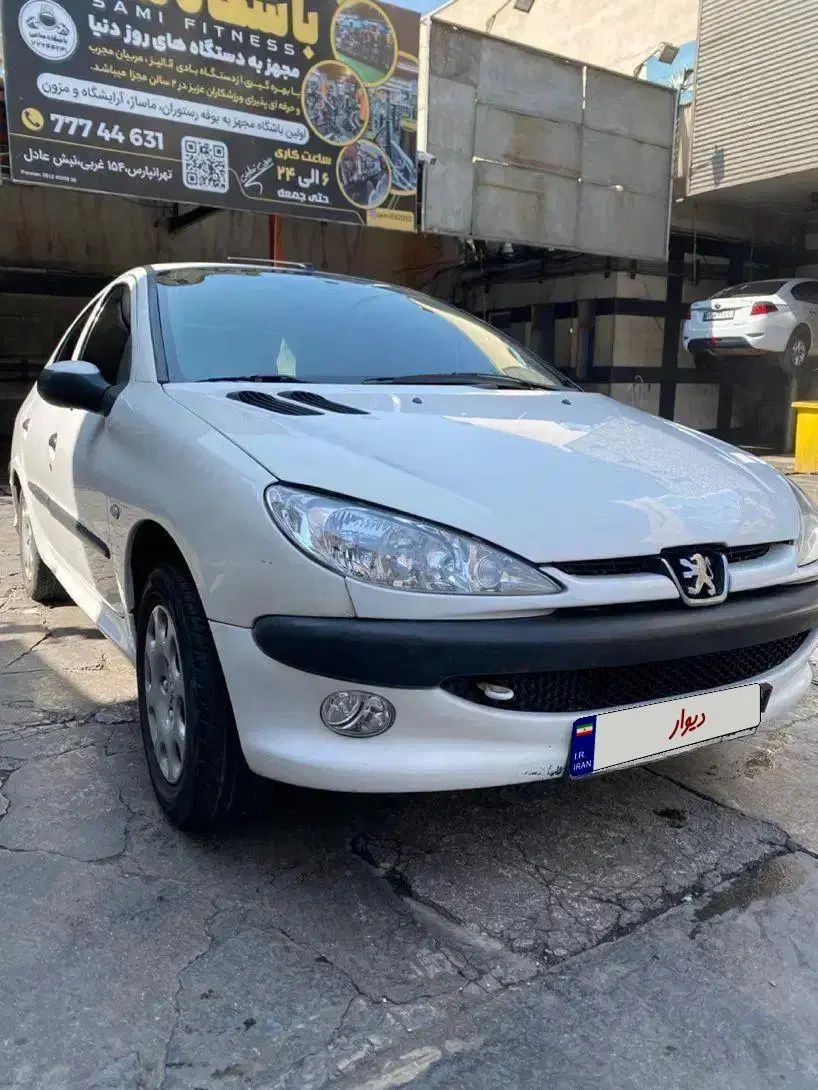 پژو ۲۰۶ صندوق دار v8 - 1396