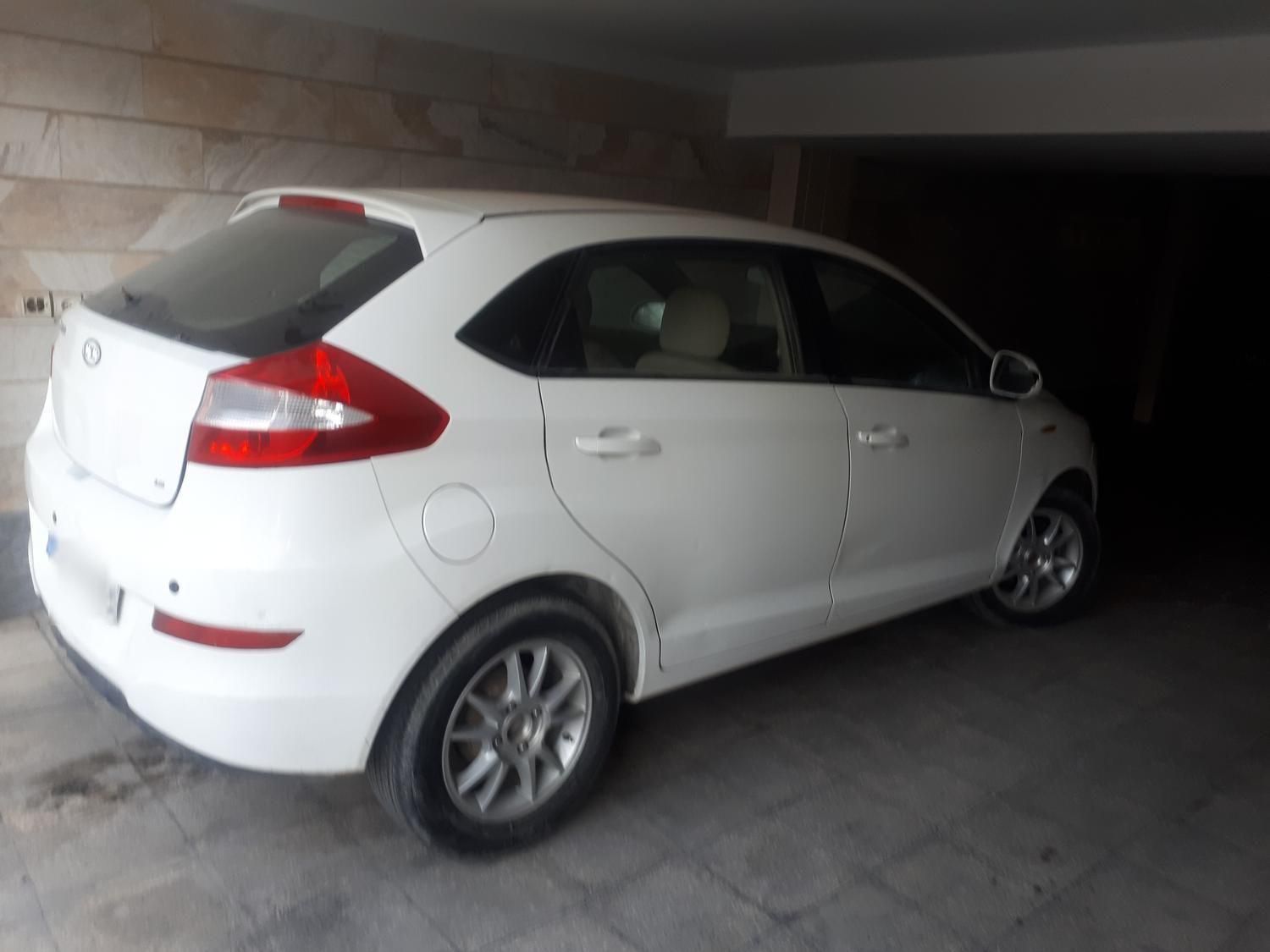 ام وی ام 315 هاچ بک ساده دنده ای - 1393