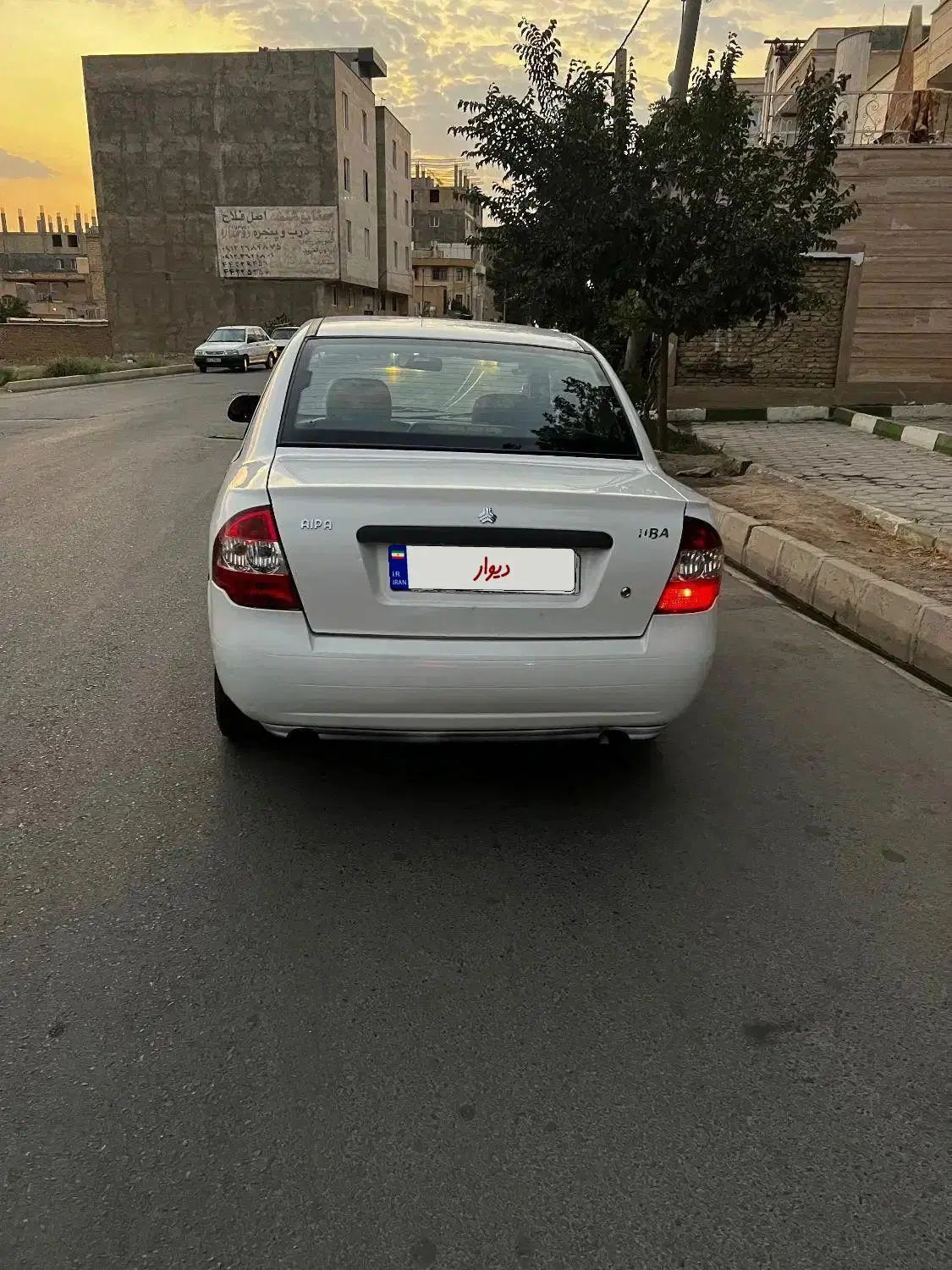 تیبا صندوق دار SX - 1395