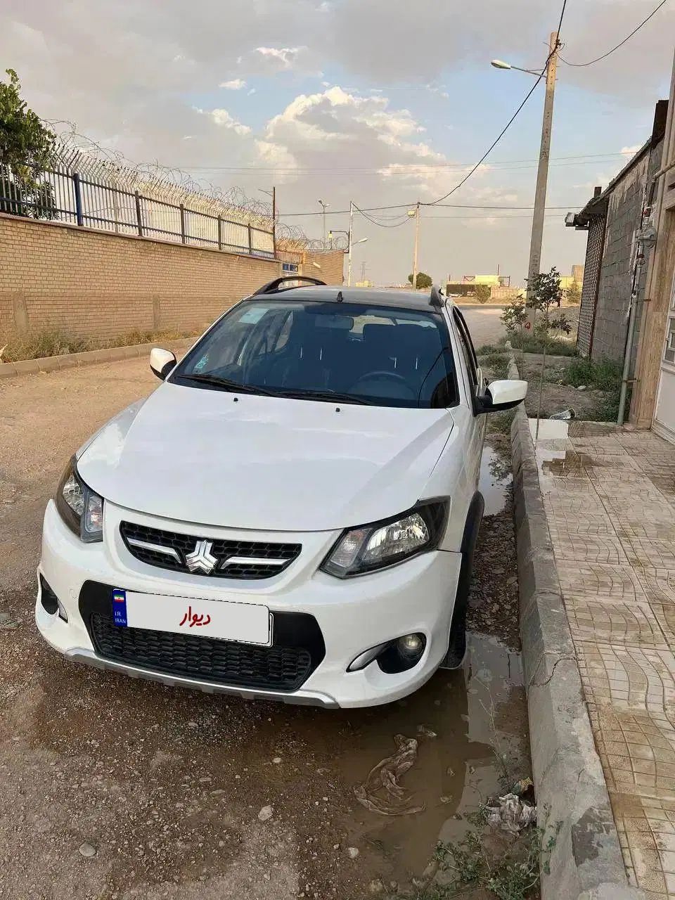 کوییک R دنده‌ای - 1399