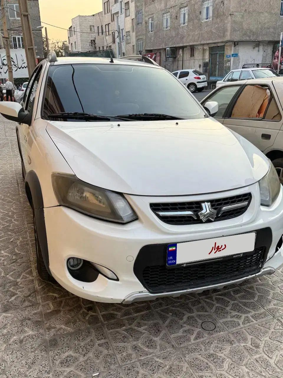 خودرو کوییک، معمولی آگهی ann_19885610