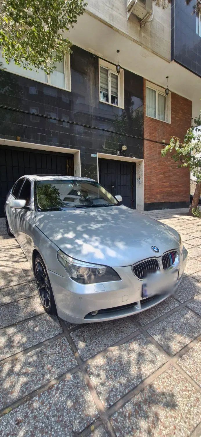 ب ام و سری 5 520i - 2005