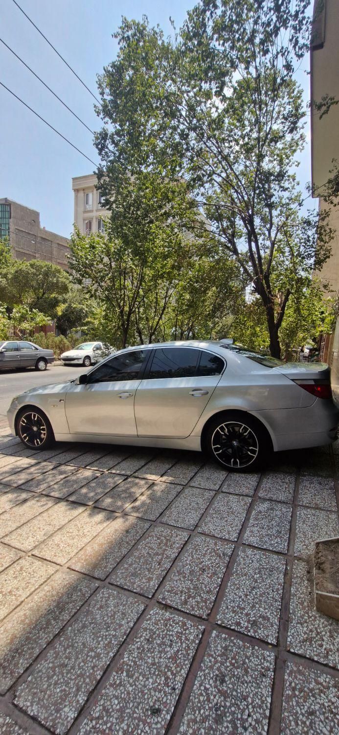 ب ام و سری 5 520i - 2005