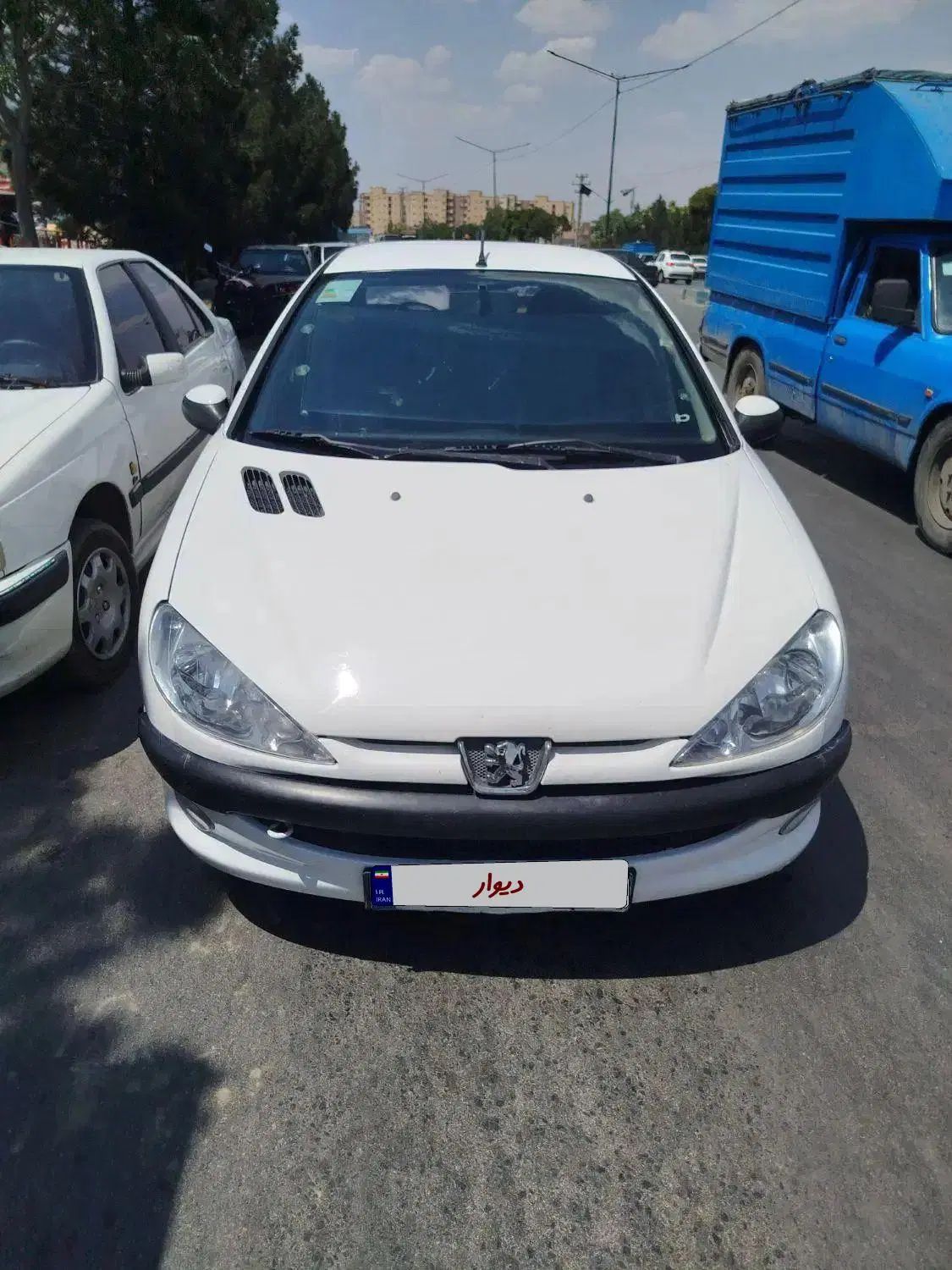 پژو ۲۰۶ صندوق دار v8 - 1396