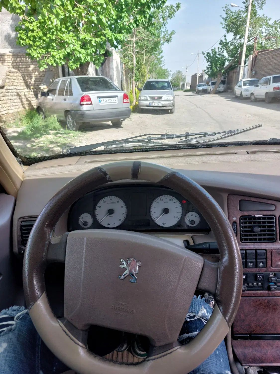 پژو پارس سال - 1392