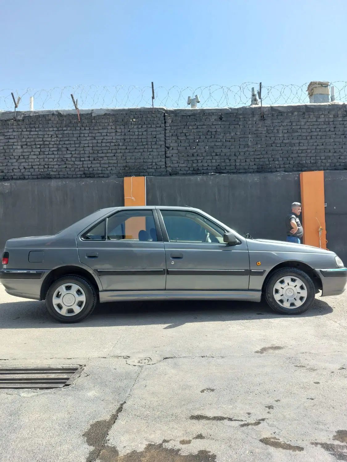 پژو پارس سال - 1392