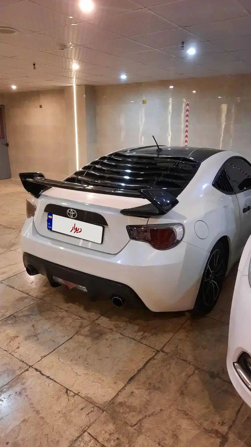 تویوتا GT 86 اتومات آپشنال - 2013