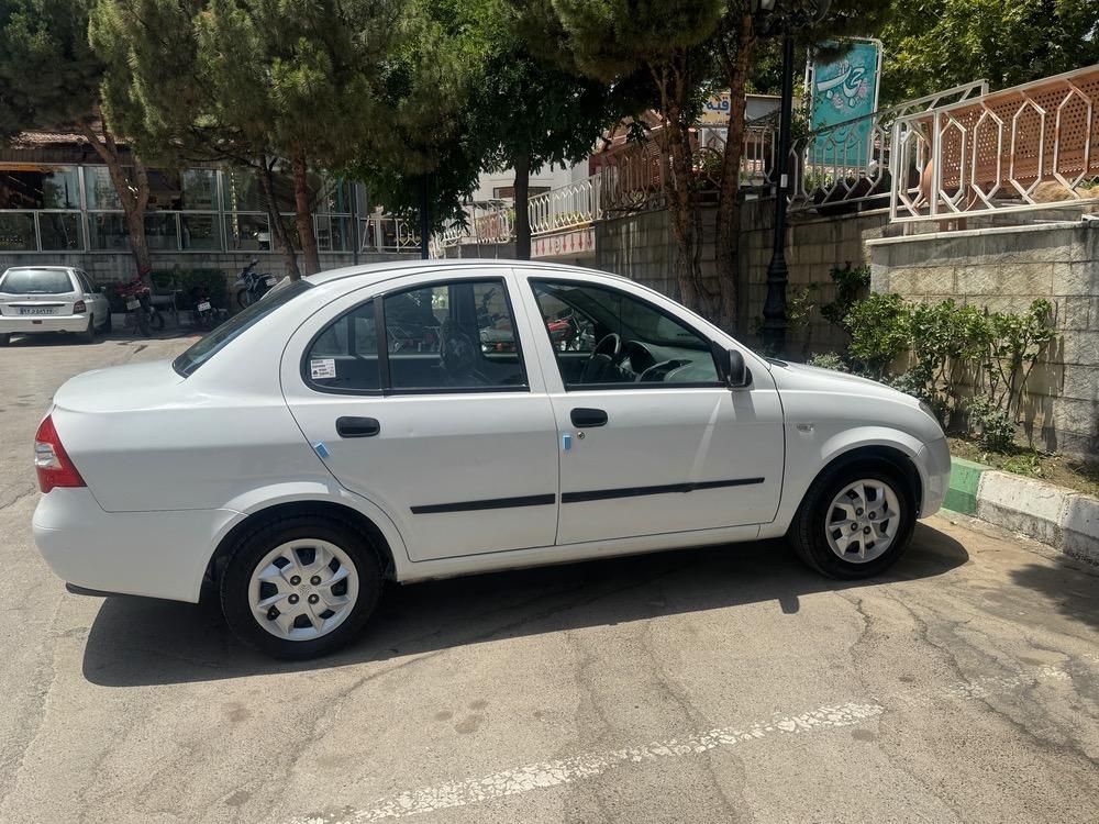 تیبا صندوق دار SX - 1401