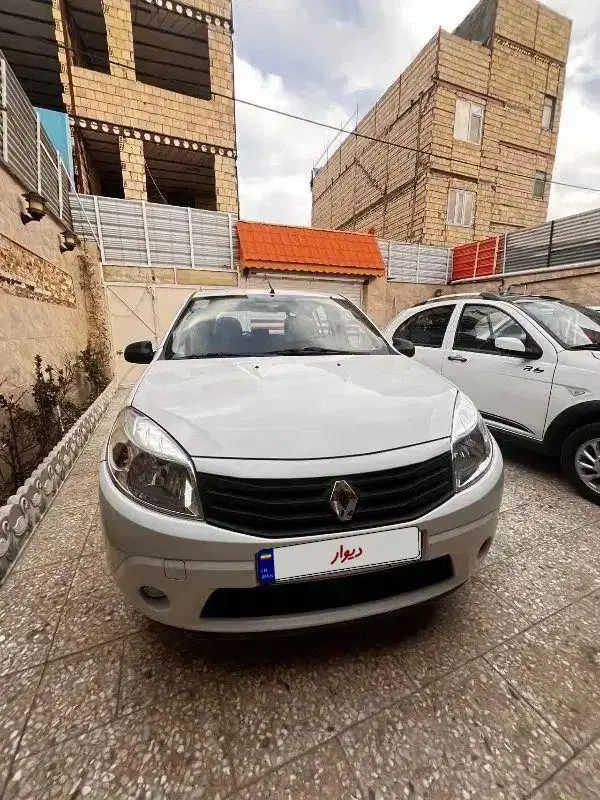 رنو ساندرو دنده ای - 1395