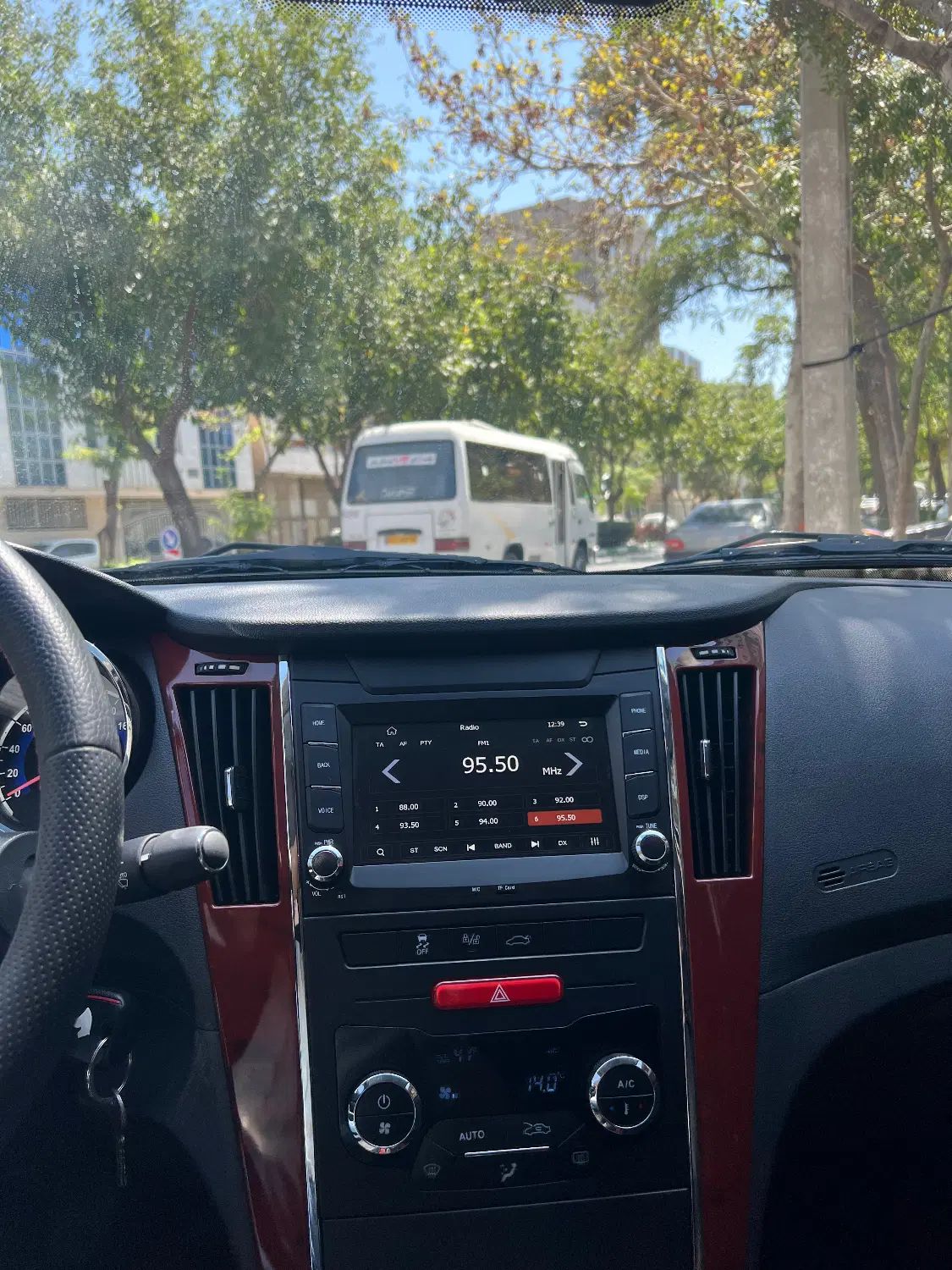 دنا پلاس توربو 6 دنده - 1402