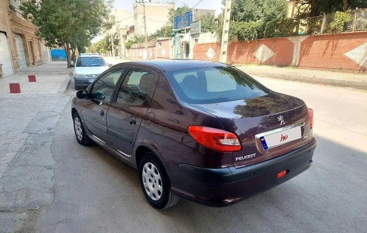 پژو ۲۰۶ صندوق دار v20 - 1390