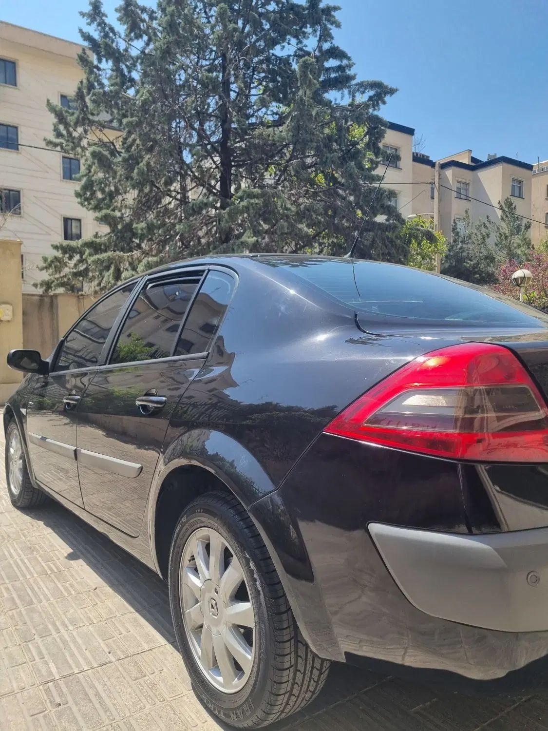 رنو مگان پارس خودرو 2000 - 1390