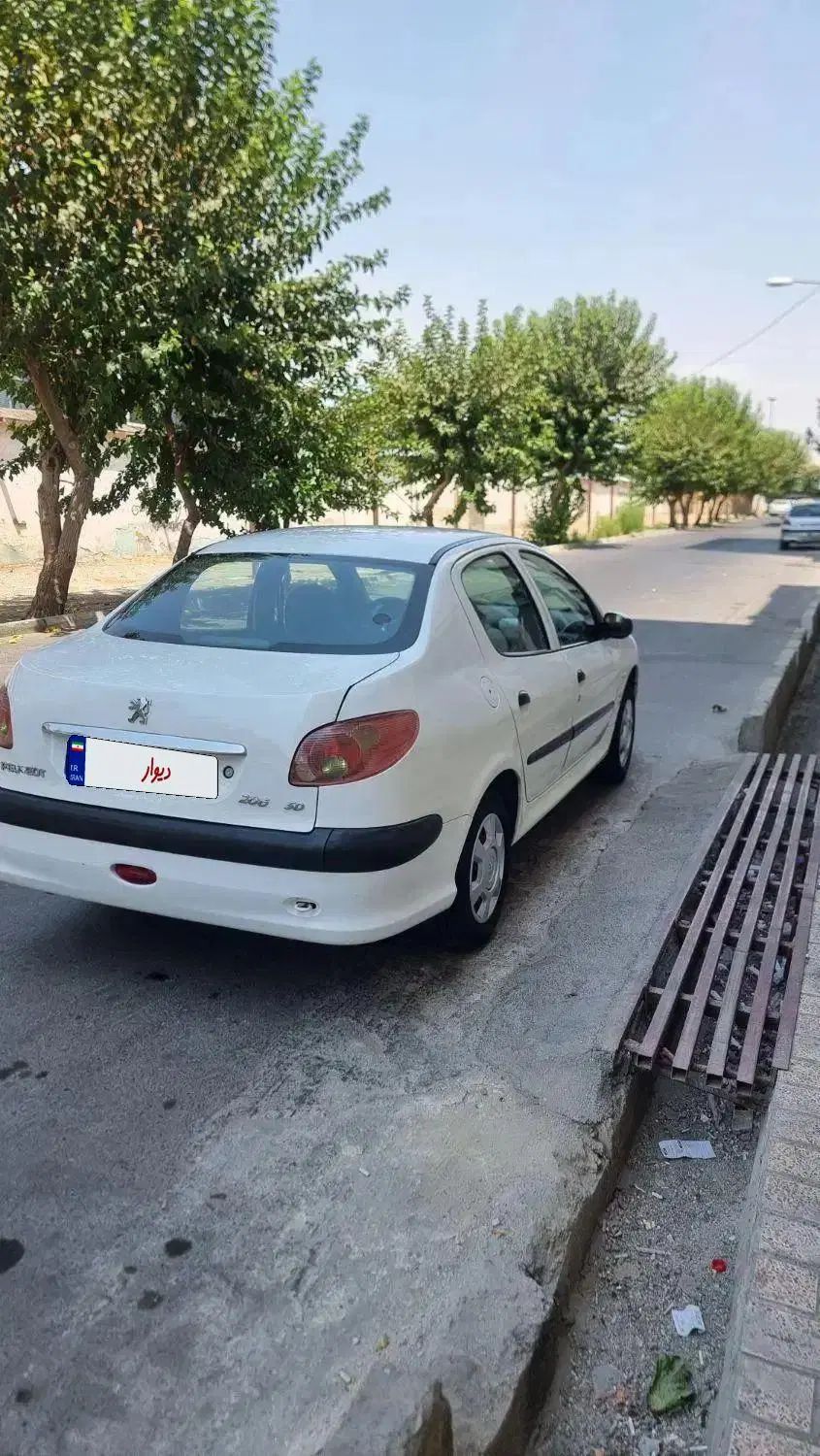پژو ۲۰۶ صندوق دار v2 - 1388