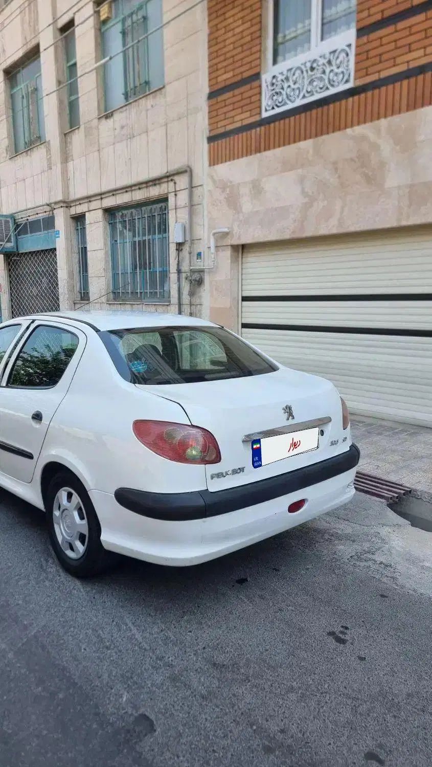 پژو ۲۰۶ صندوق دار v2 - 1388