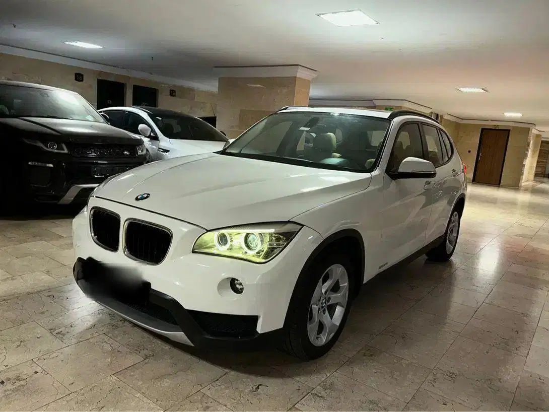 ب ام و X1 18 فول - 2014