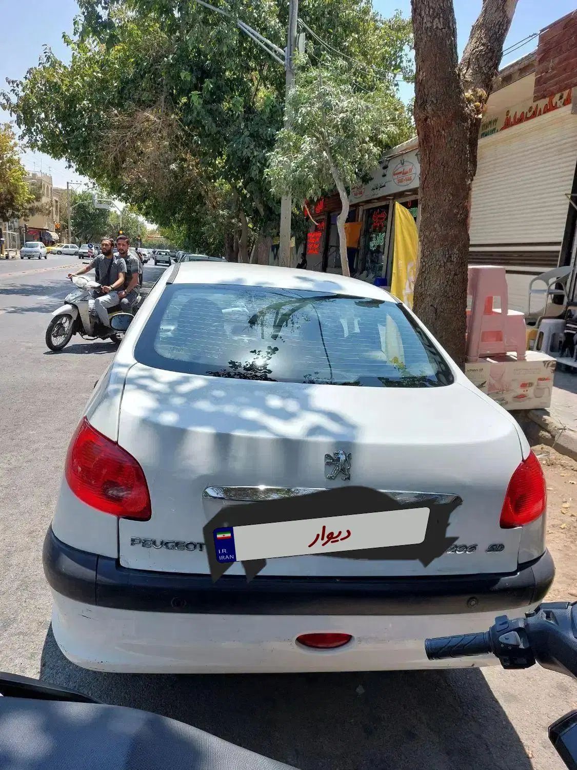 پژو ۲۰۶ صندوق دار v8 - 1394
