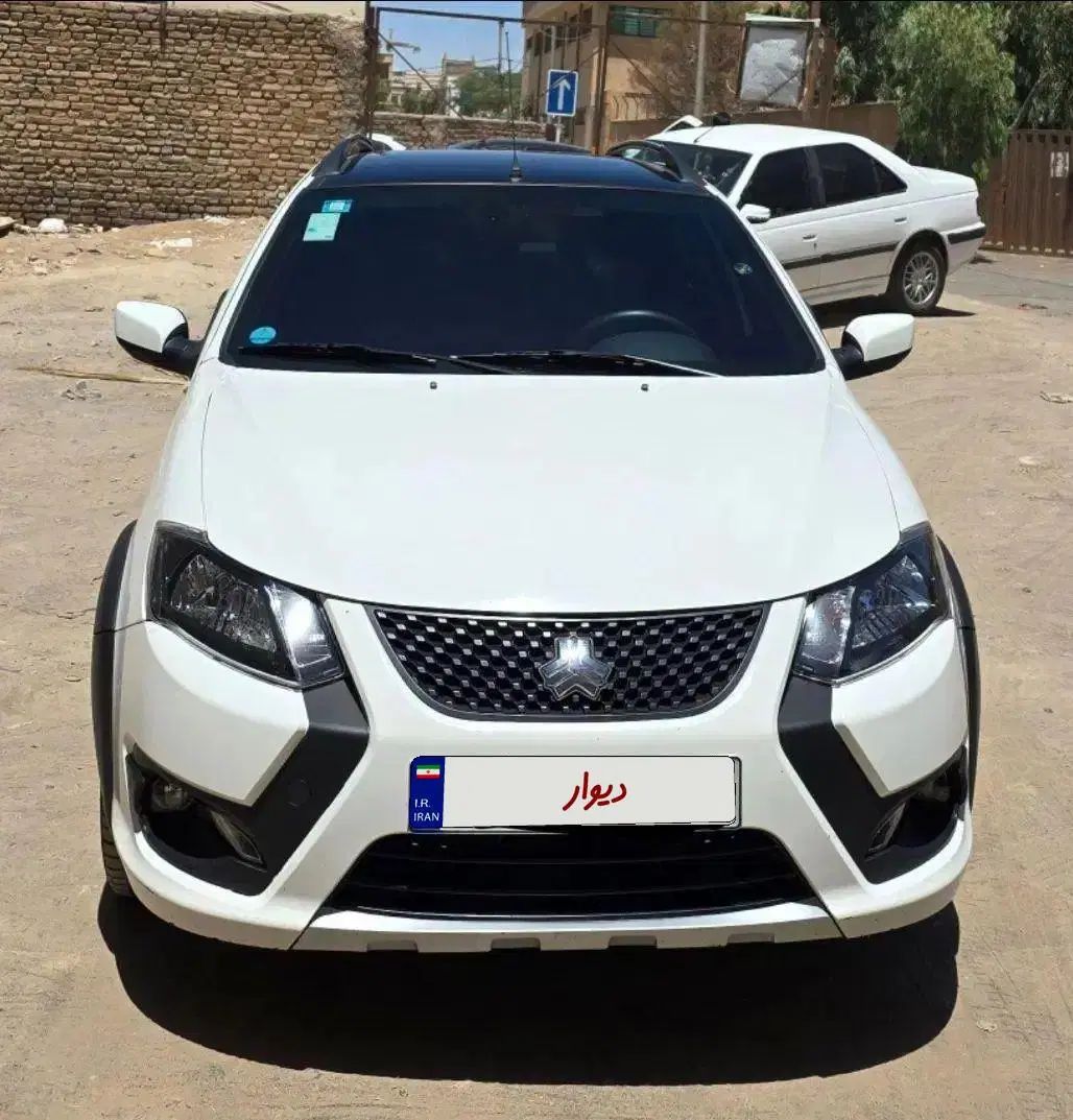 کوییک R دنده‌ای - 1402
