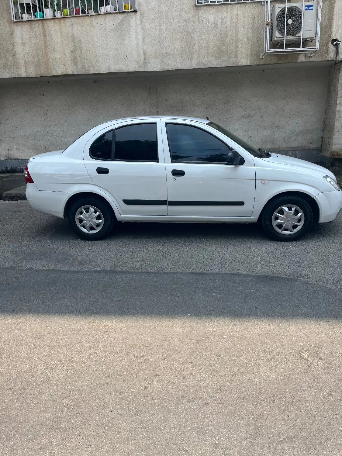 تیبا صندوق دار SX - 1394