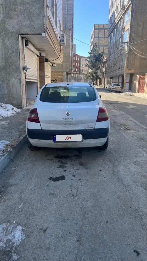 رنو مگان پارس خودرو 1600 E1 - 1389