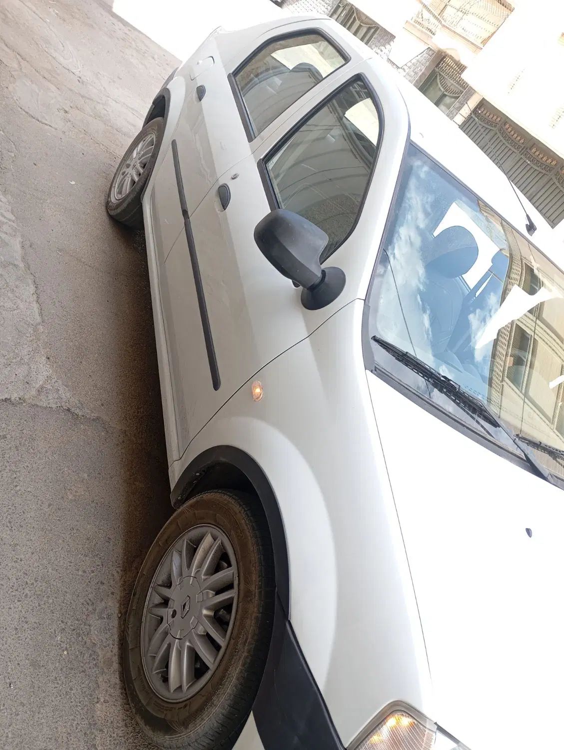 رنو تندر 90 E2 - 1396