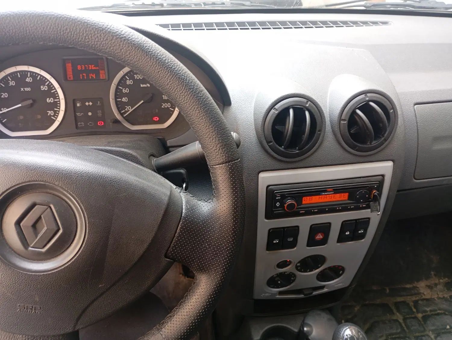 رنو تندر 90 E2 - 1396