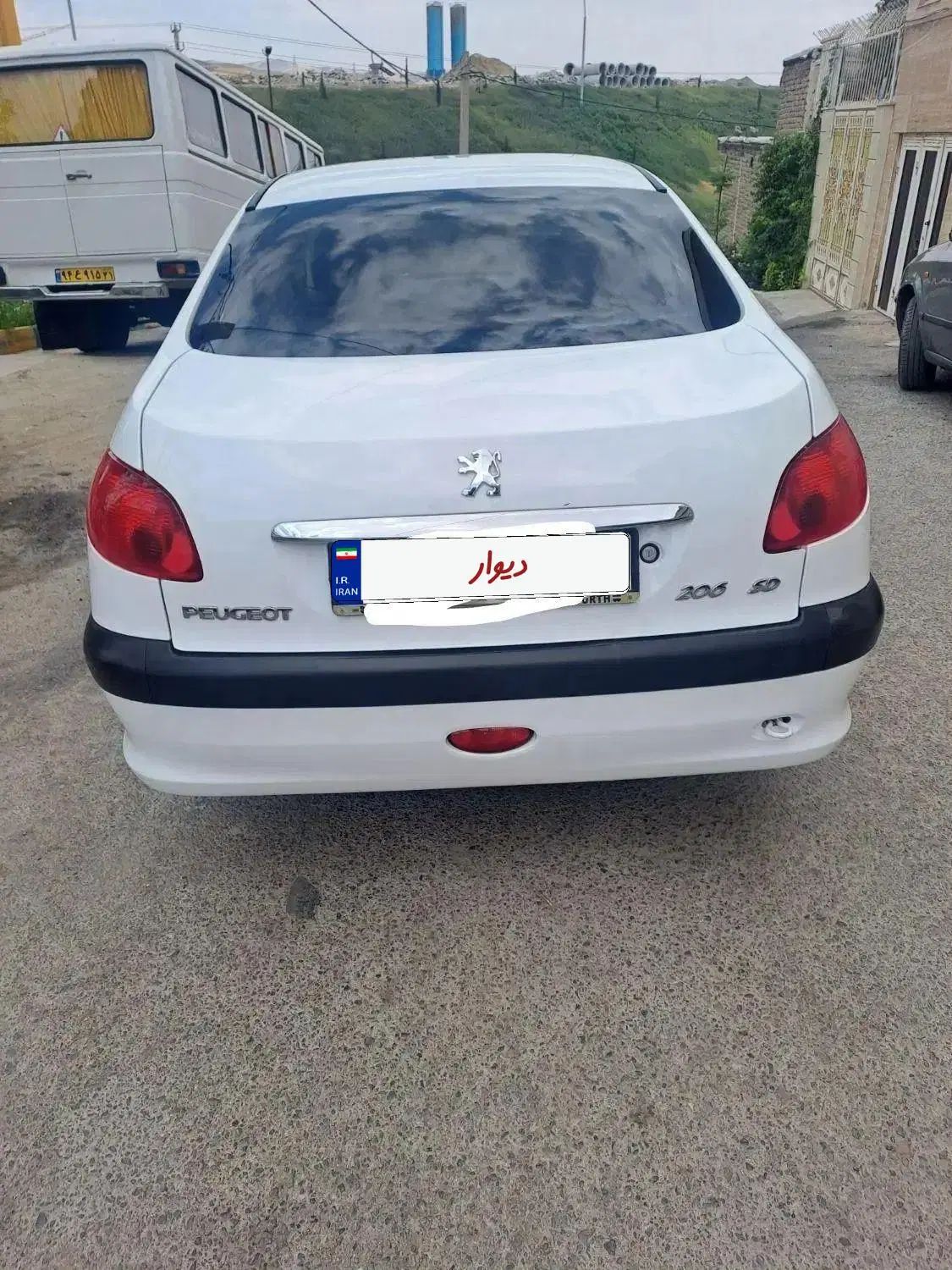 پژو ۲۰۶ صندوق دار v10 - 1390
