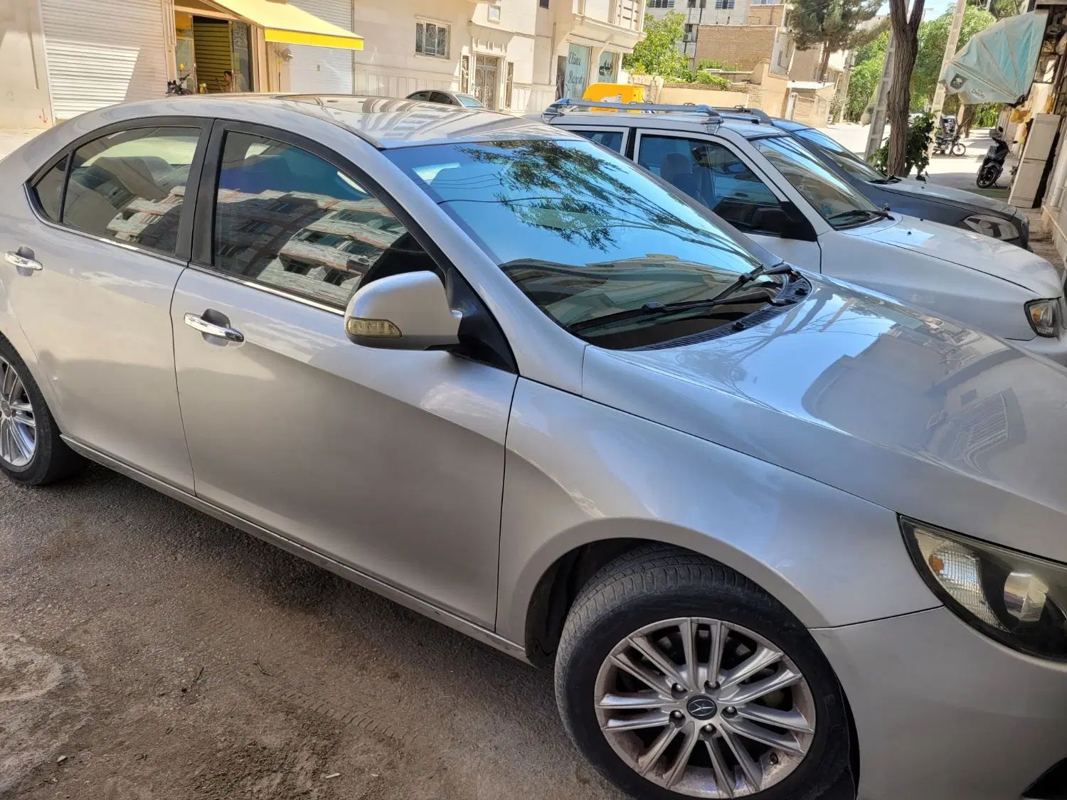 جک J5 اتوماتیک - 1394