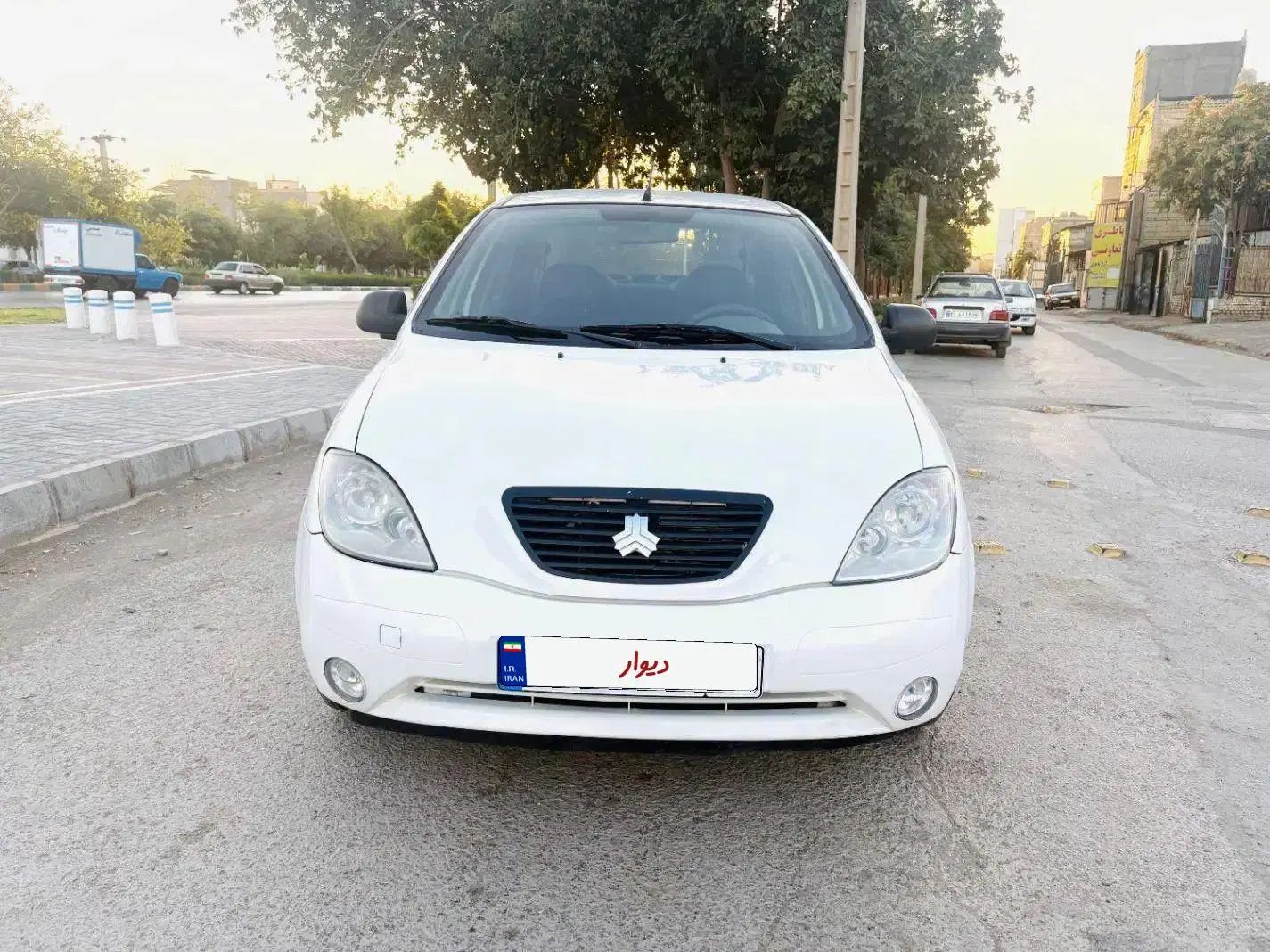 تیبا صندوق دار EX - 1395