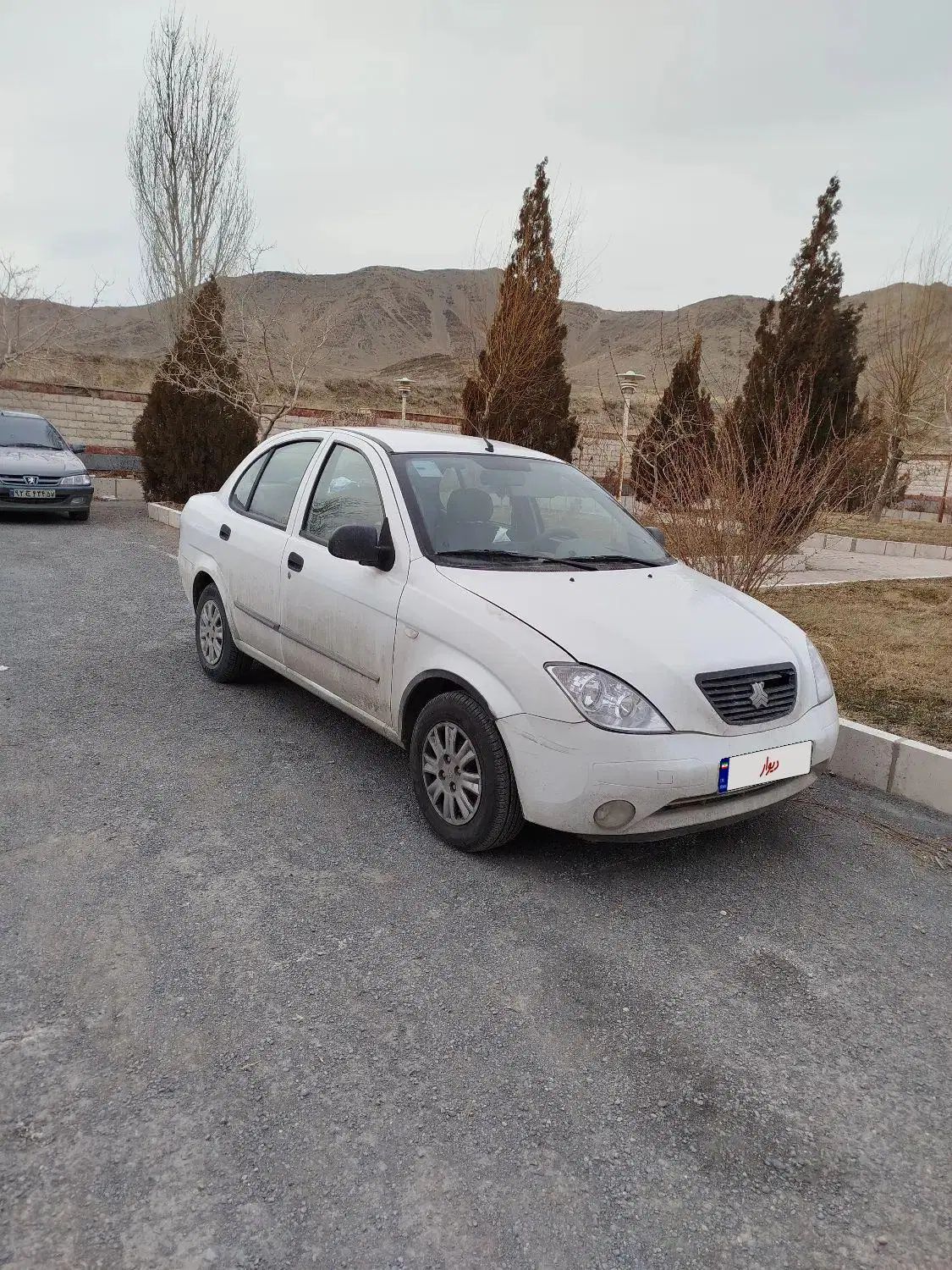 تیبا صندوق دار EX - 1395