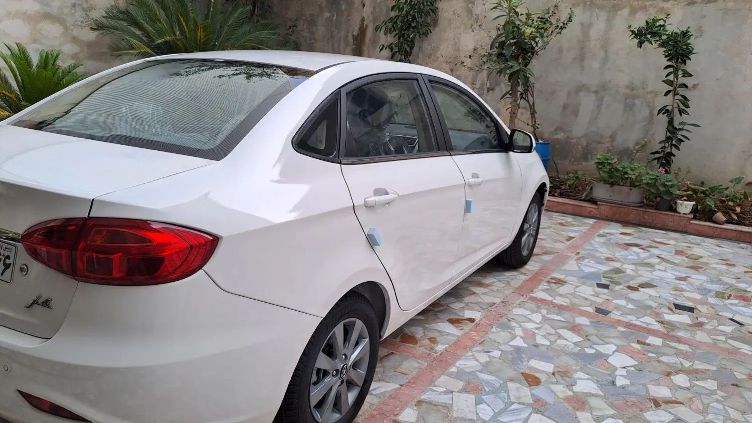 جک J4 اتوماتیک ساده - 1404