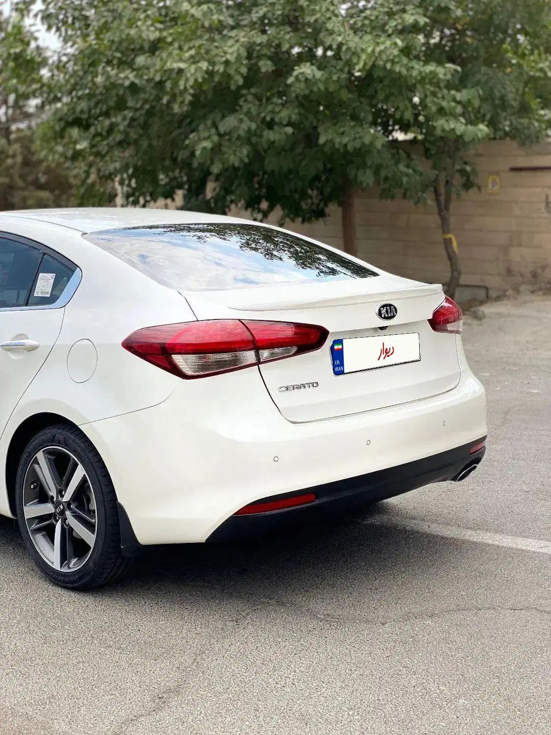 کیا سراتو 2.0 لیتر اتوماتیک GT لاین - 2017
