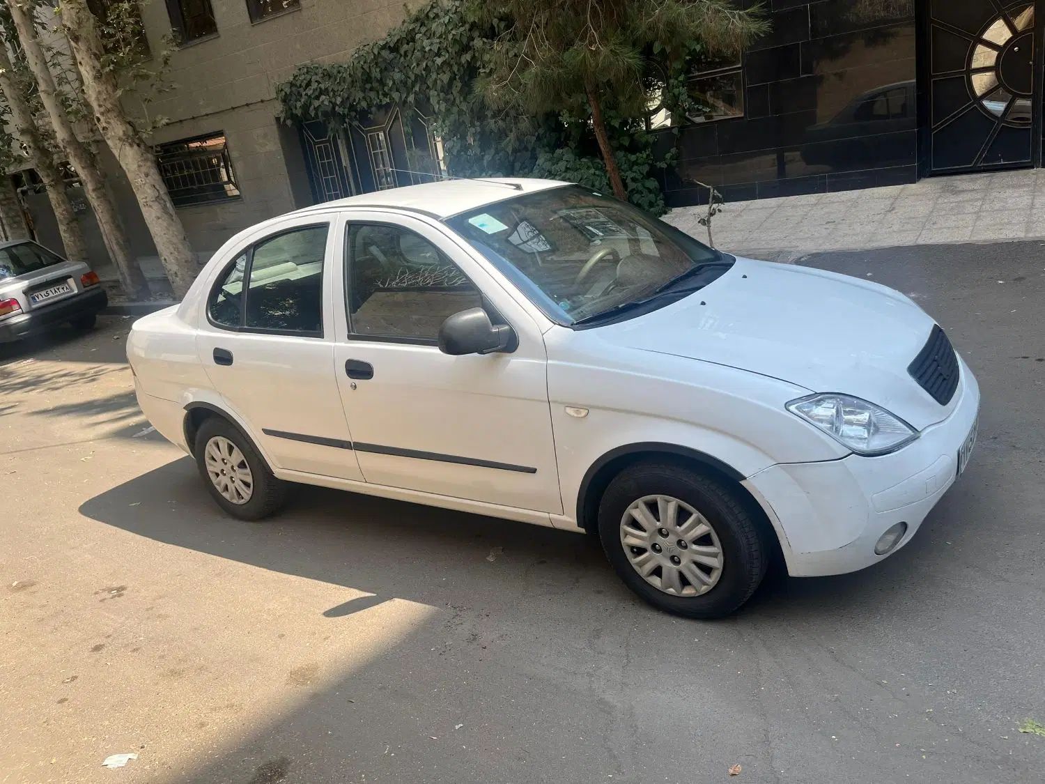 تیبا صندوق دار SX - 1395