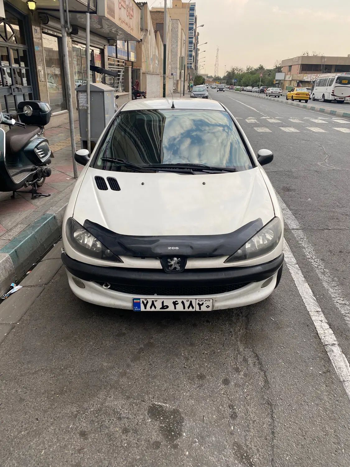 پژو ۲۰۶ صندوق دار v9 - 1388