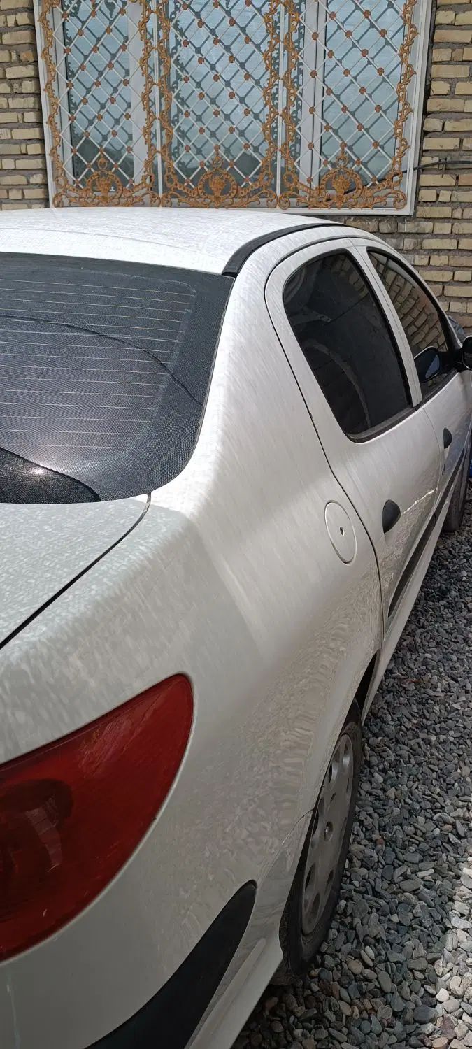 پژو ۲۰۶ صندوق دار v8 - 1396