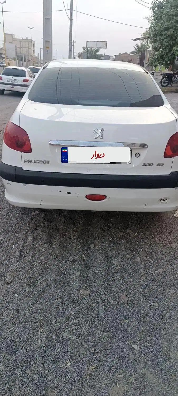 پژو ۲۰۶ صندوق دار v8 - 1396