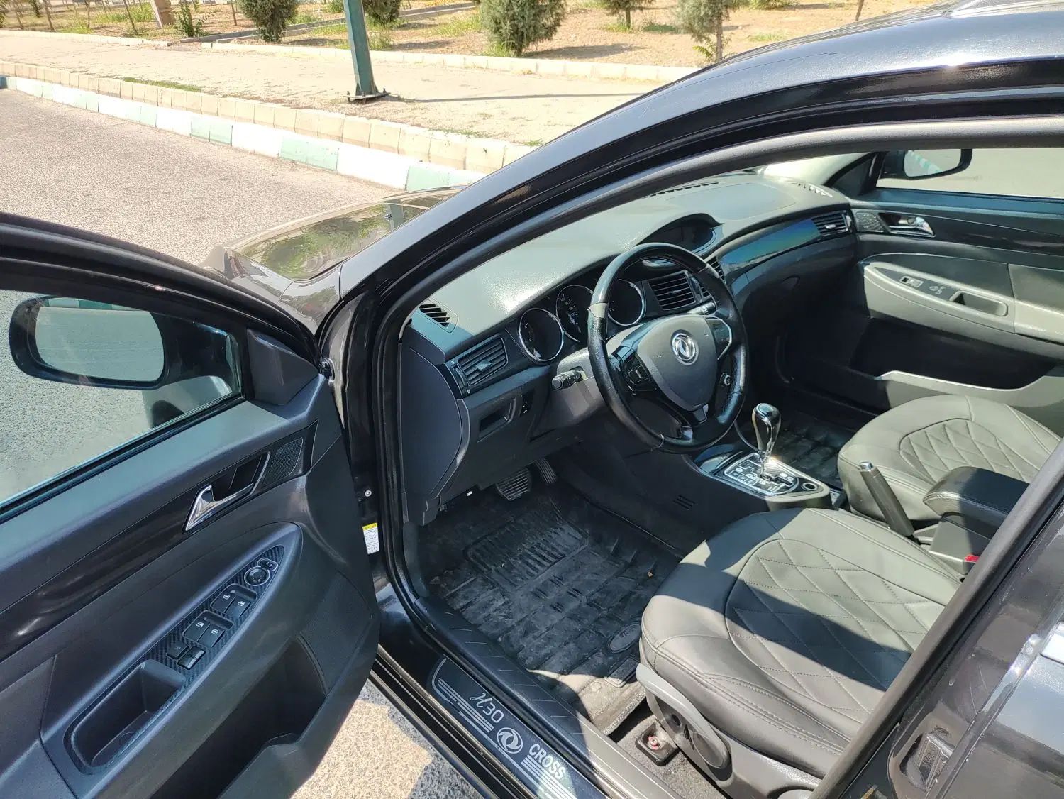 دانگ فنگ H30 کراس اتوماتیک - 1397