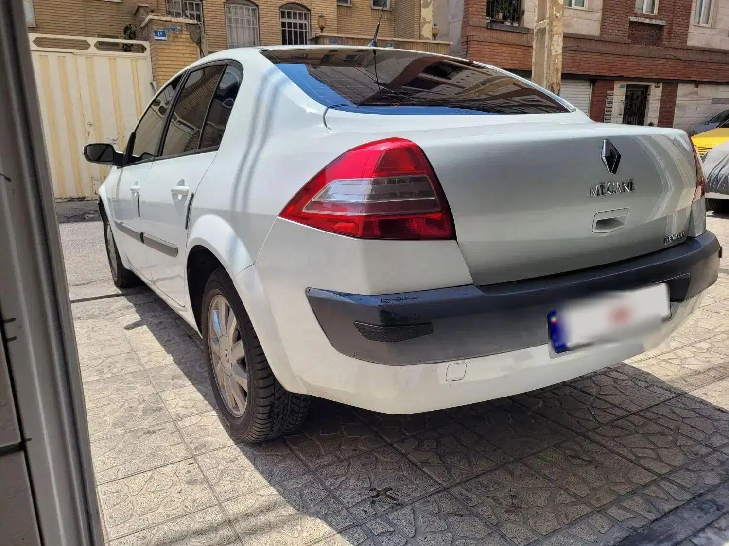 رنو مگان پارس خودرو 2000 - 1391