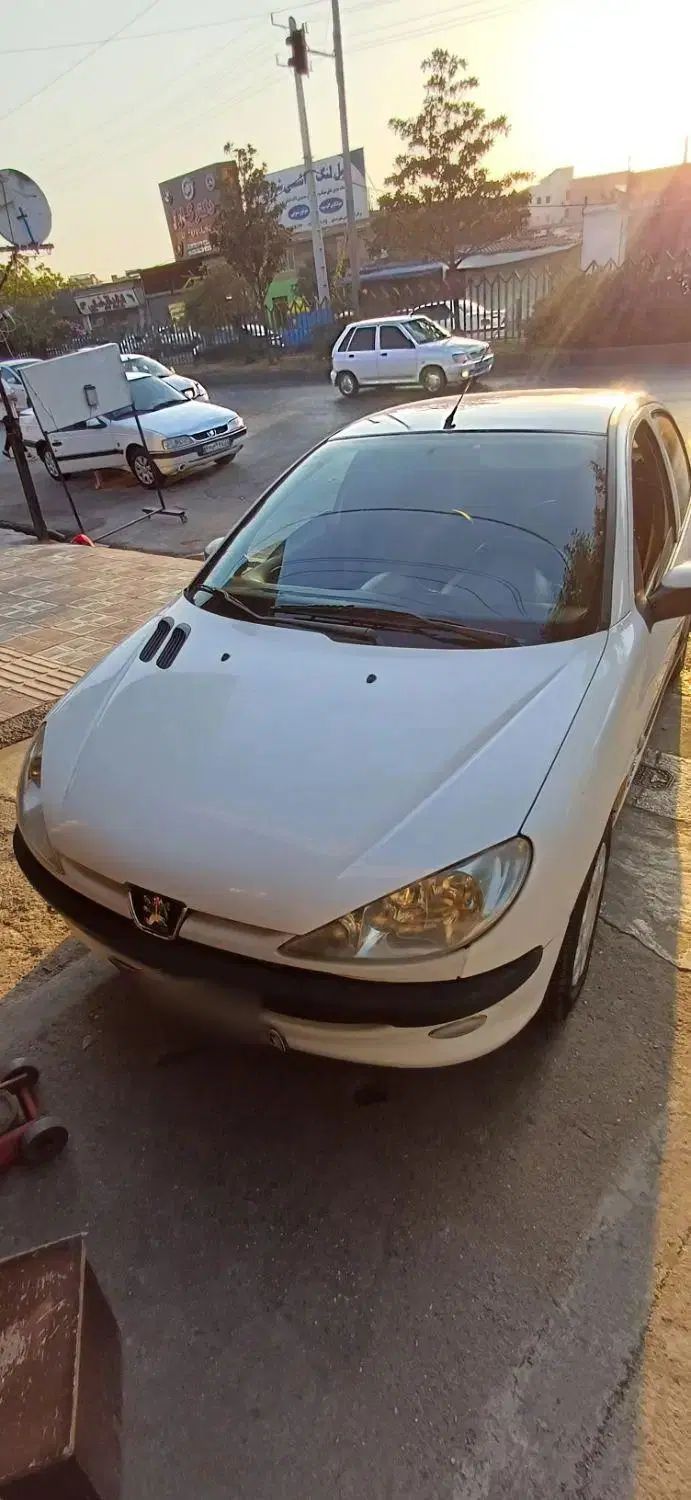 پژو ۲۰۶ صندوق دار v8 - 1397
