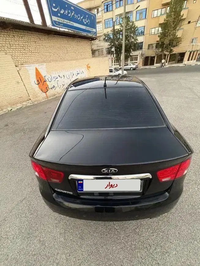 کیا سراتو 2.0 لیتر اتوماتیک GT لاین - 2013