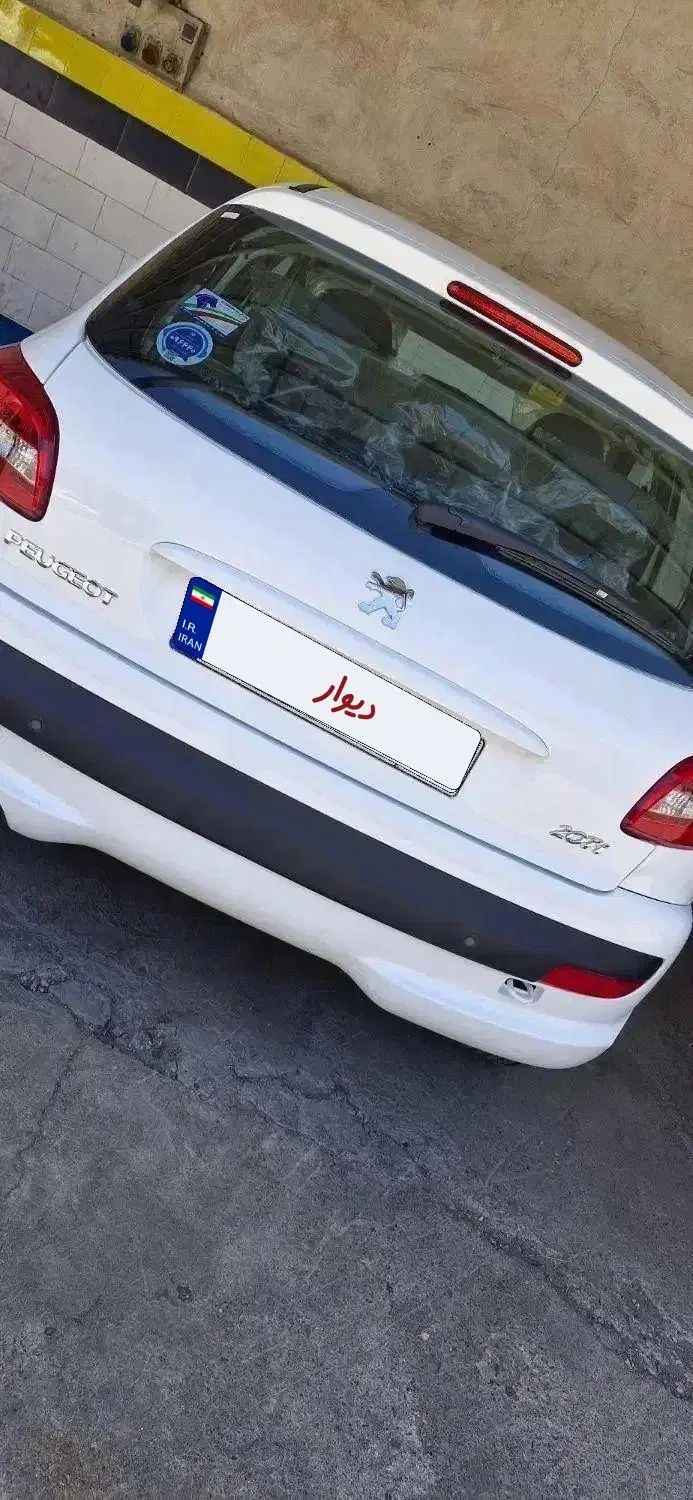 پژو 207 اتوماتیک TU5P - 1404