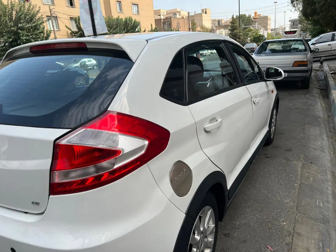 ام وی ام 315 هاچ بک ساده دنده ای - 1395