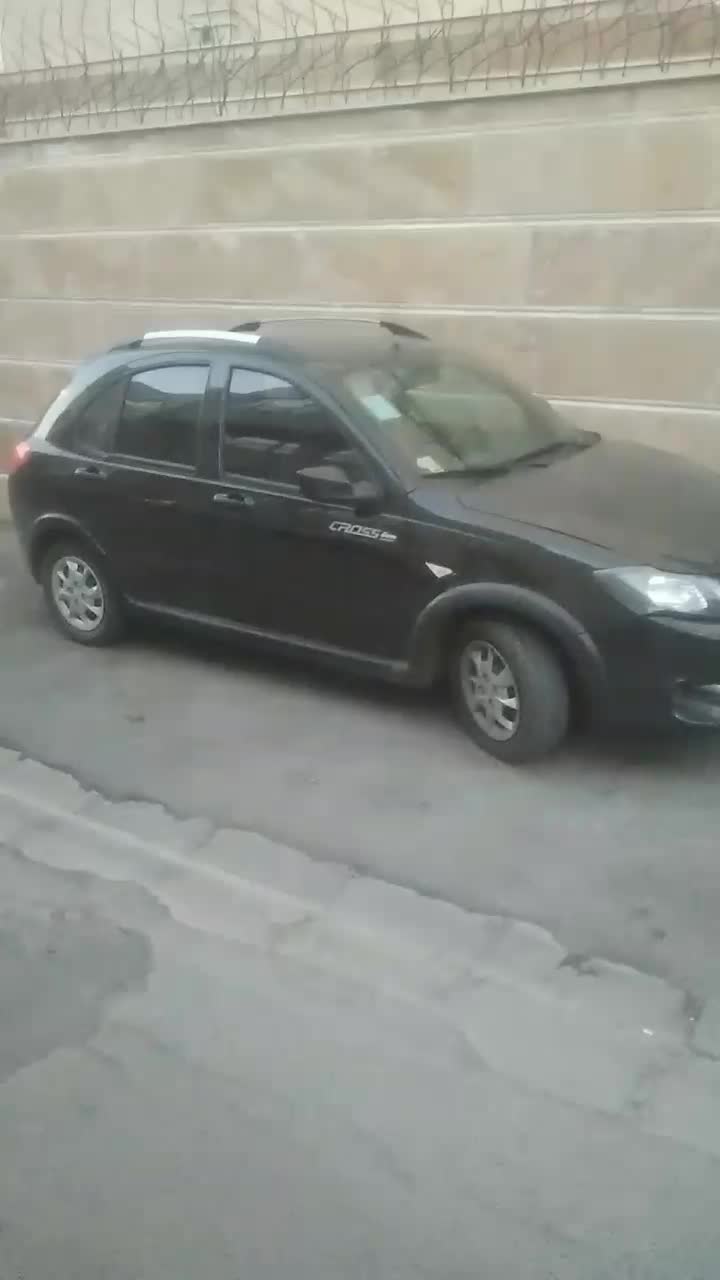 خودرو کوییک، معمولی آگهی ann_19889553