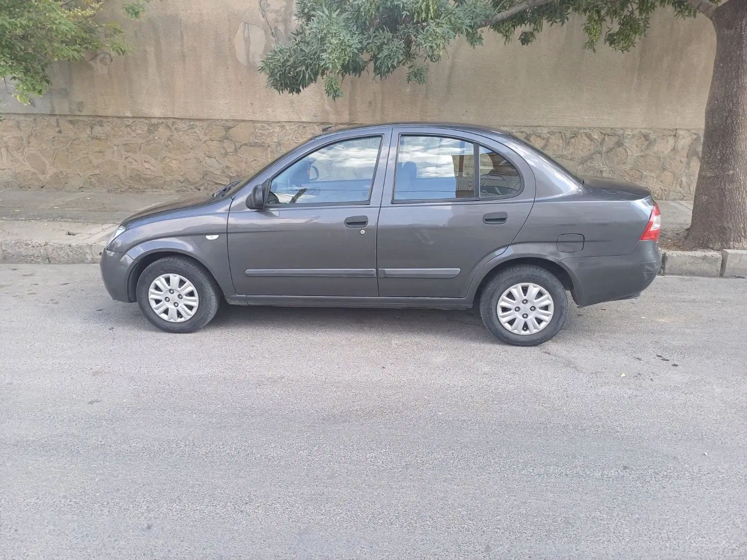 تیبا صندوق دار SX - 1394