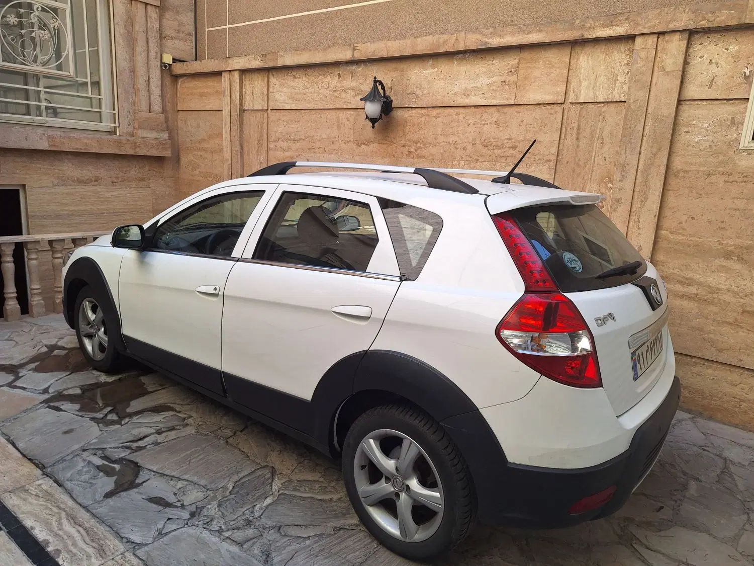 خودرو دانگ فنگ، H30 کراس آگهی ann_19890397