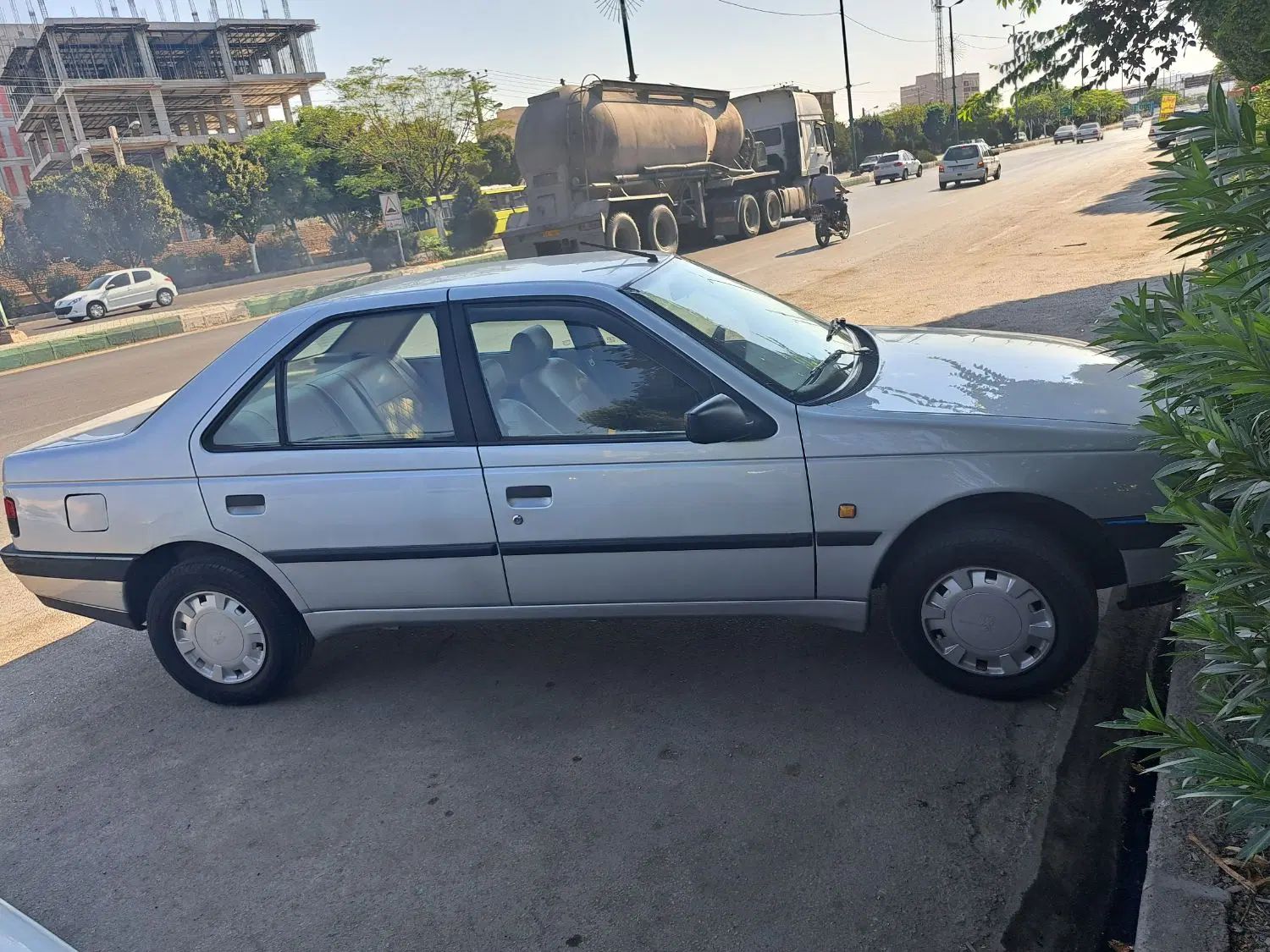 پژو 405 GLX - 1392